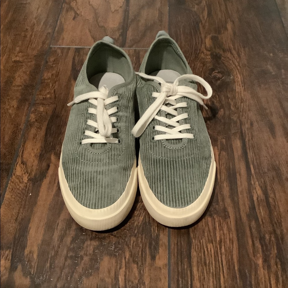 Everlane Forever Corduroy Sneakers
